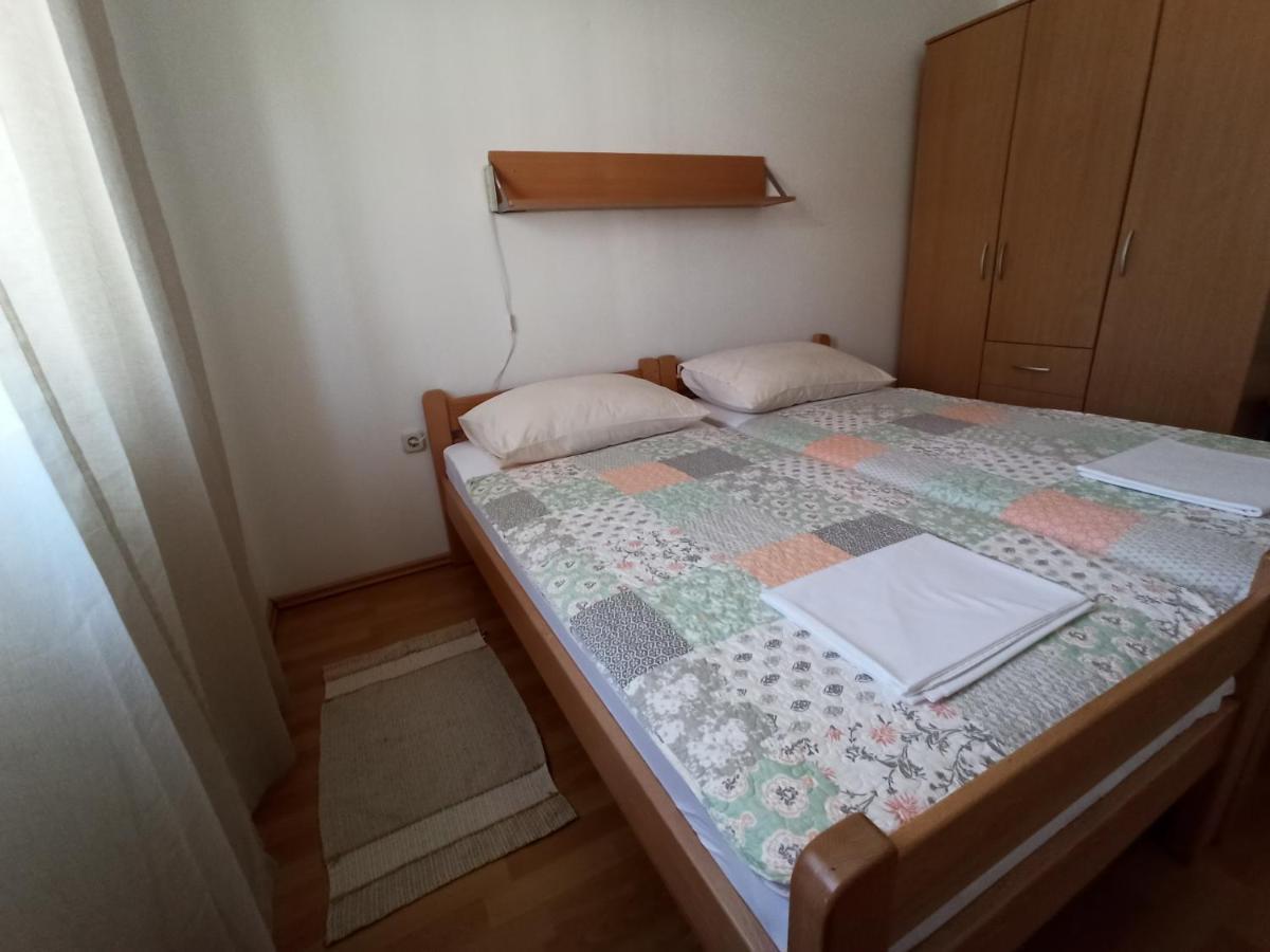Apartmani Vesna Đảo Krk Ngoại thất bức ảnh