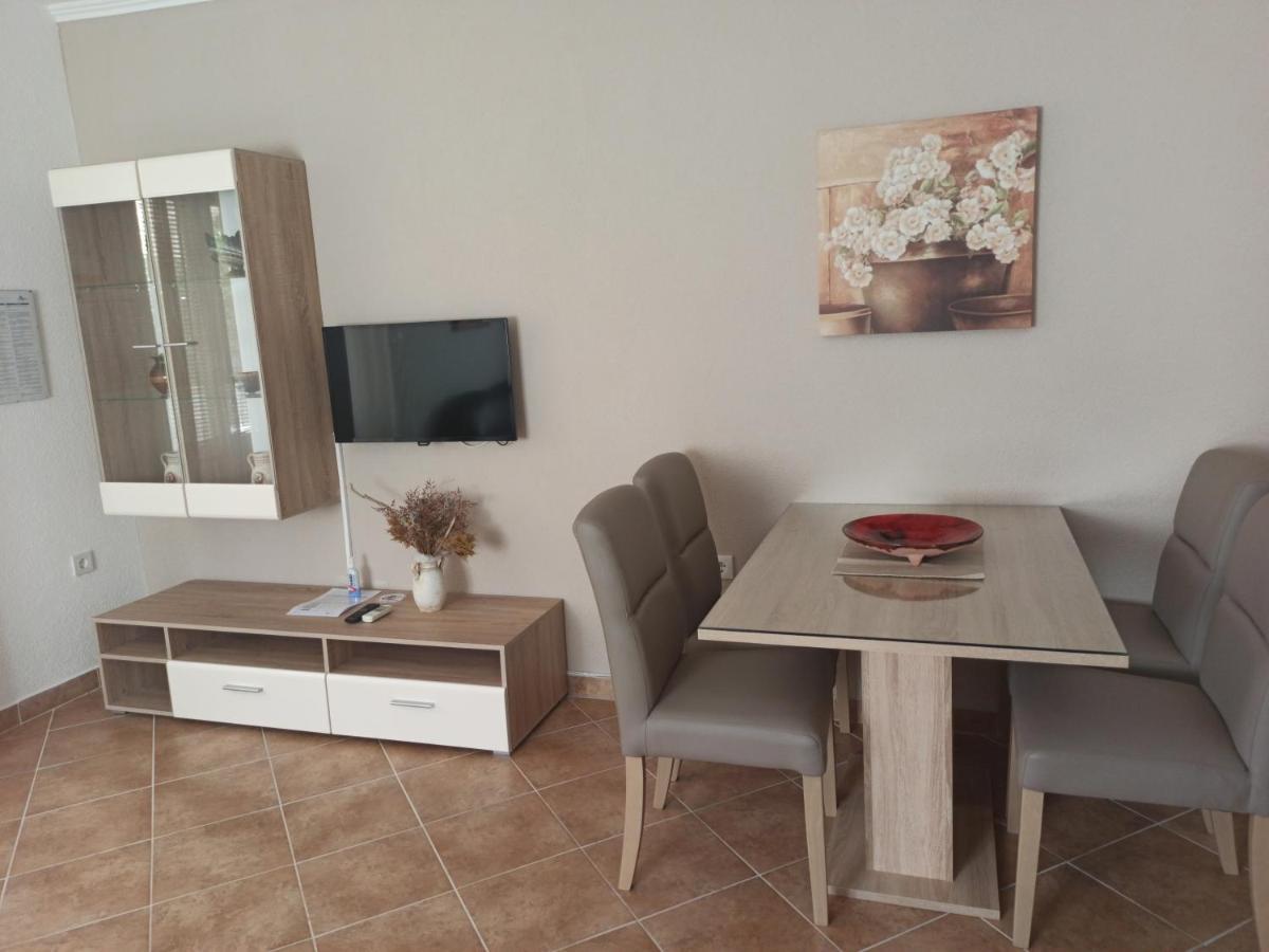 Apartmani Vesna Đảo Krk Ngoại thất bức ảnh