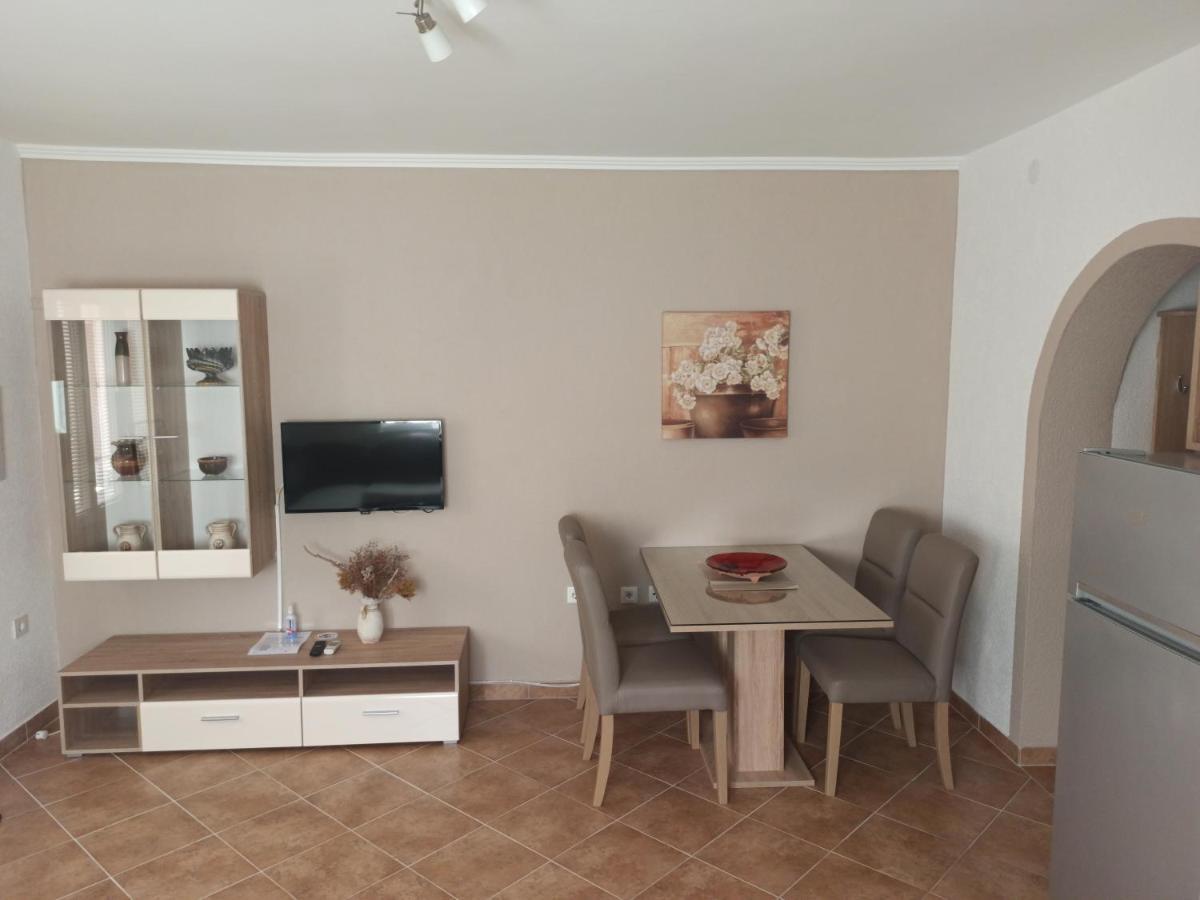 Apartmani Vesna Đảo Krk Ngoại thất bức ảnh
