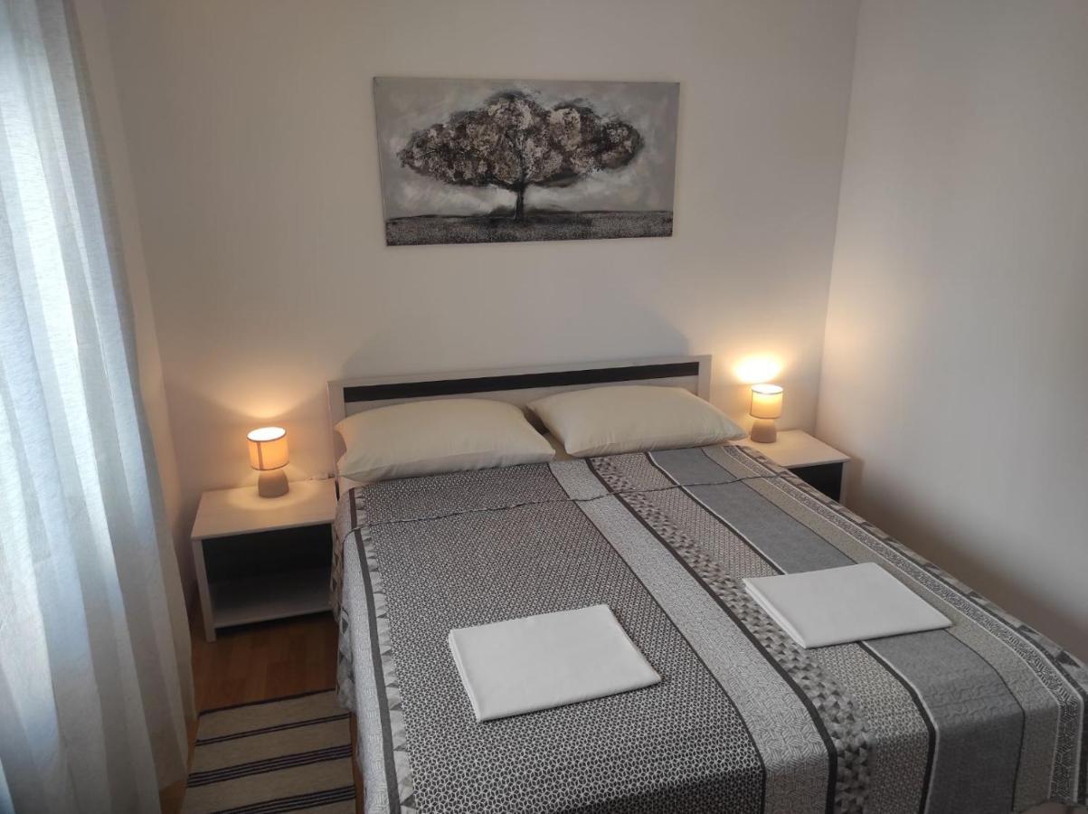 Apartmani Vesna Đảo Krk Ngoại thất bức ảnh